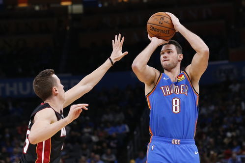  独行侠签下丁威迪补强后卫线深度  