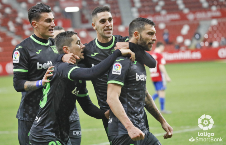  亚特兰大绝平保留争四希望  